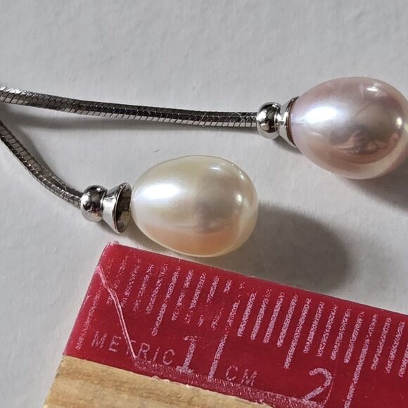 Elegant Silver Pearl Drop Necklace - Picture 7 of 9